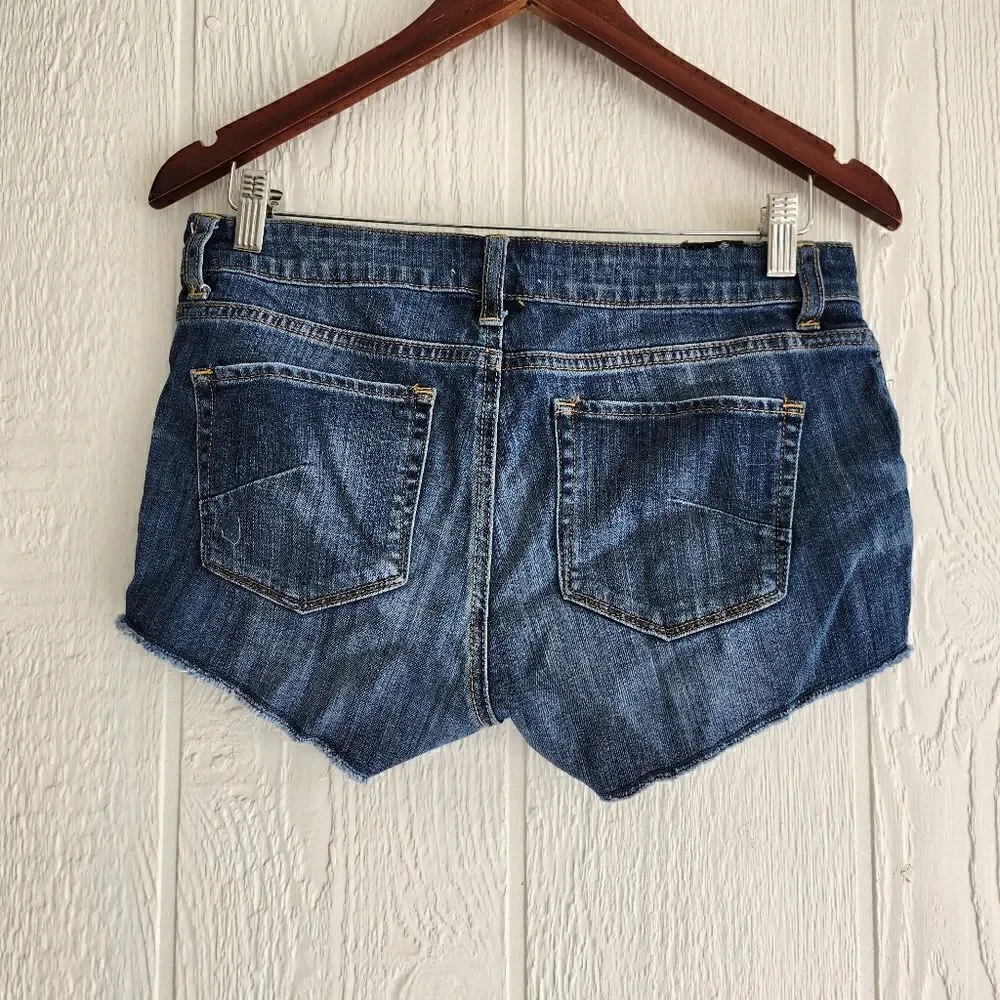 Talula womens denim short shorts size 28